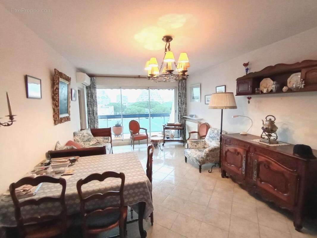Appartement à LA GRANDE-MOTTE