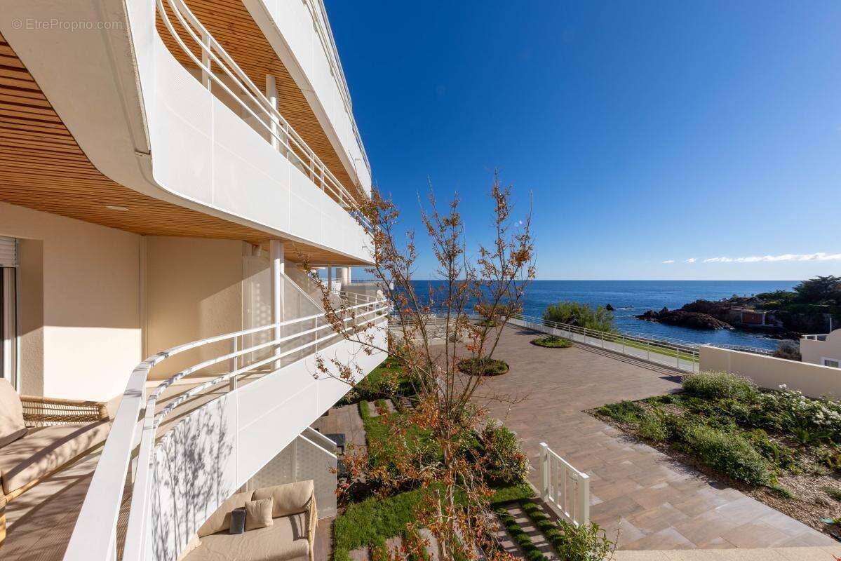 Appartement à SAINT-RAPHAEL