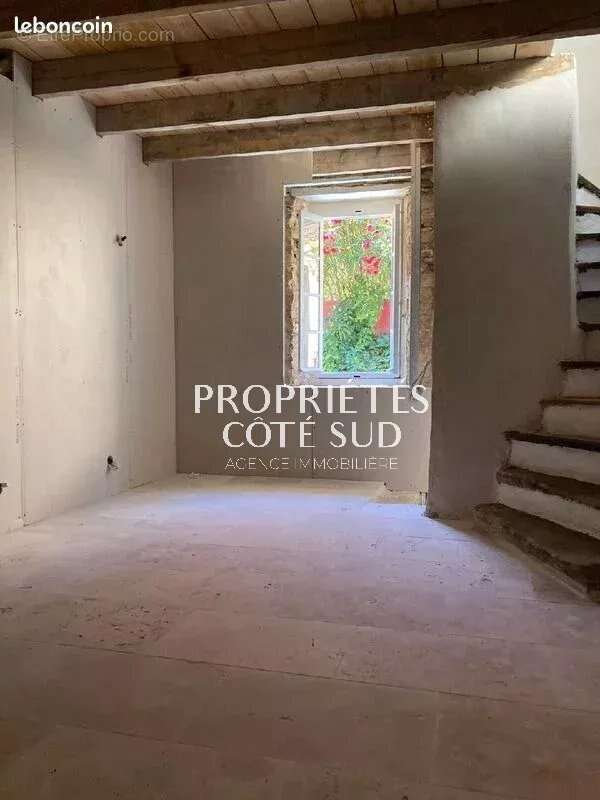 Maison à BAGNOLS-SUR-CEZE