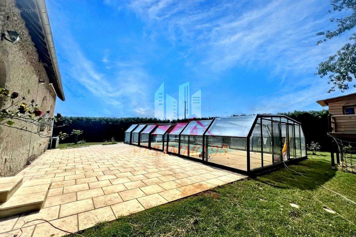 Maison à CROUY-EN-THELLE