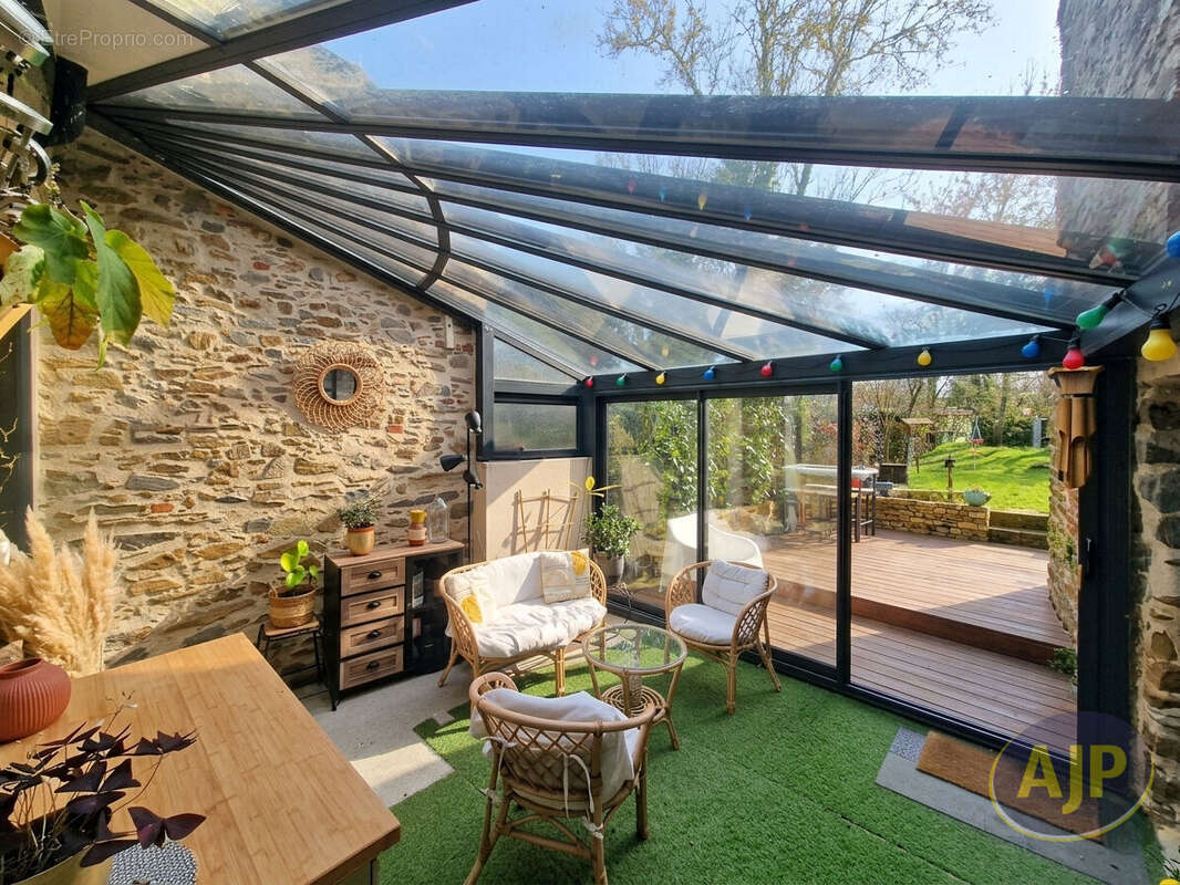 Maison à L'HERBERGEMENT