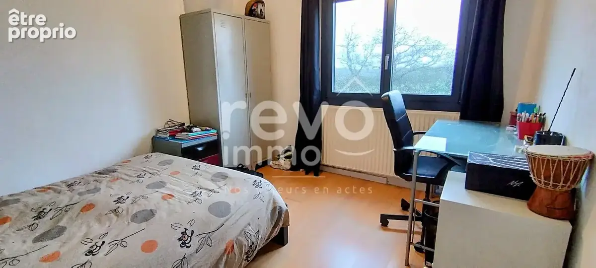 Grande maison familiale avec dépendance sur terrain arboré de 5000 m² - photo 10