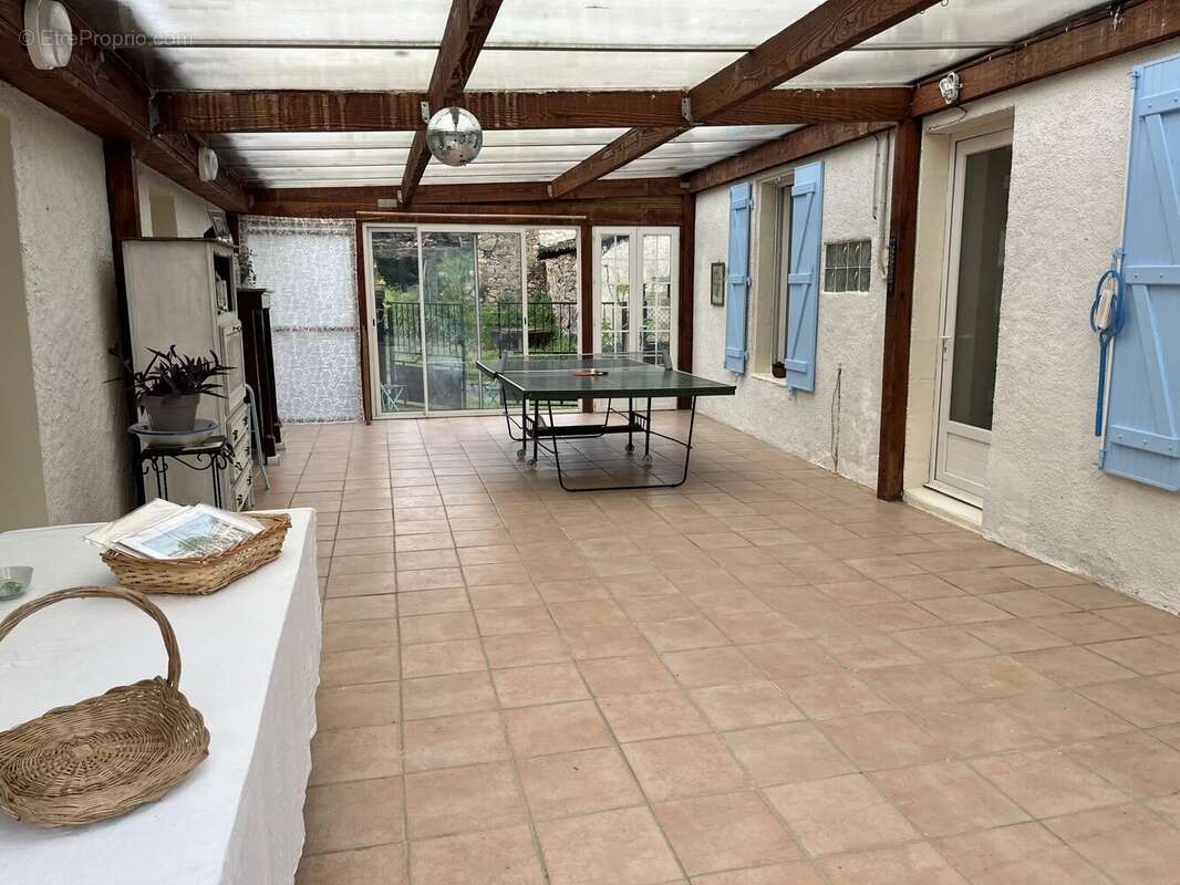 Superbe maison de campagne avec annexe, piscine et grange - photo 11