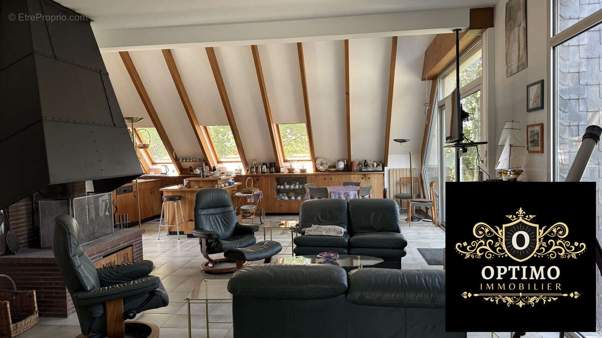 Maison à LEZARDRIEUX