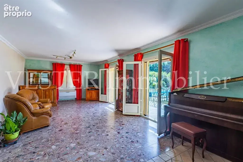 Cavaillon - villa 202 m² - 3641 m² terrain - 4 chambres - piscine - photo 5