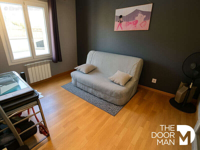 Maison à NEUILLY-L&#039;EVEQUE