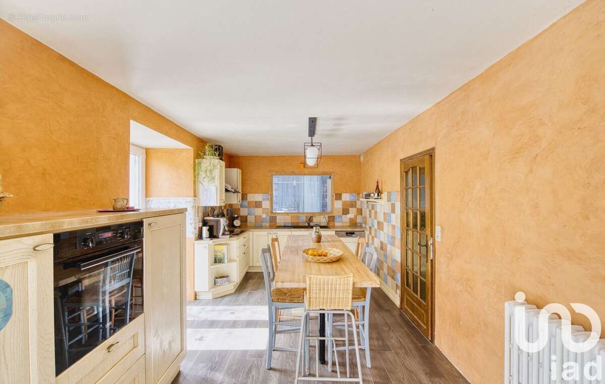 Photo 6 - Maison à SAINT-GONDRAN