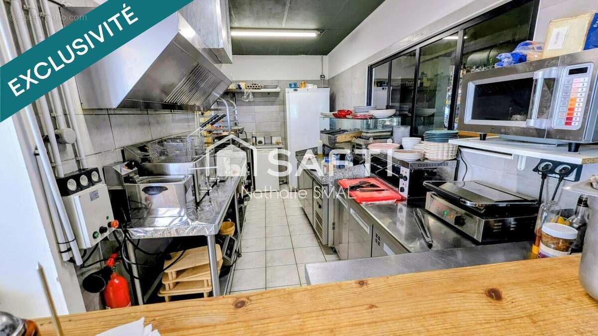 Photo 8 - Commerce à FLEURY