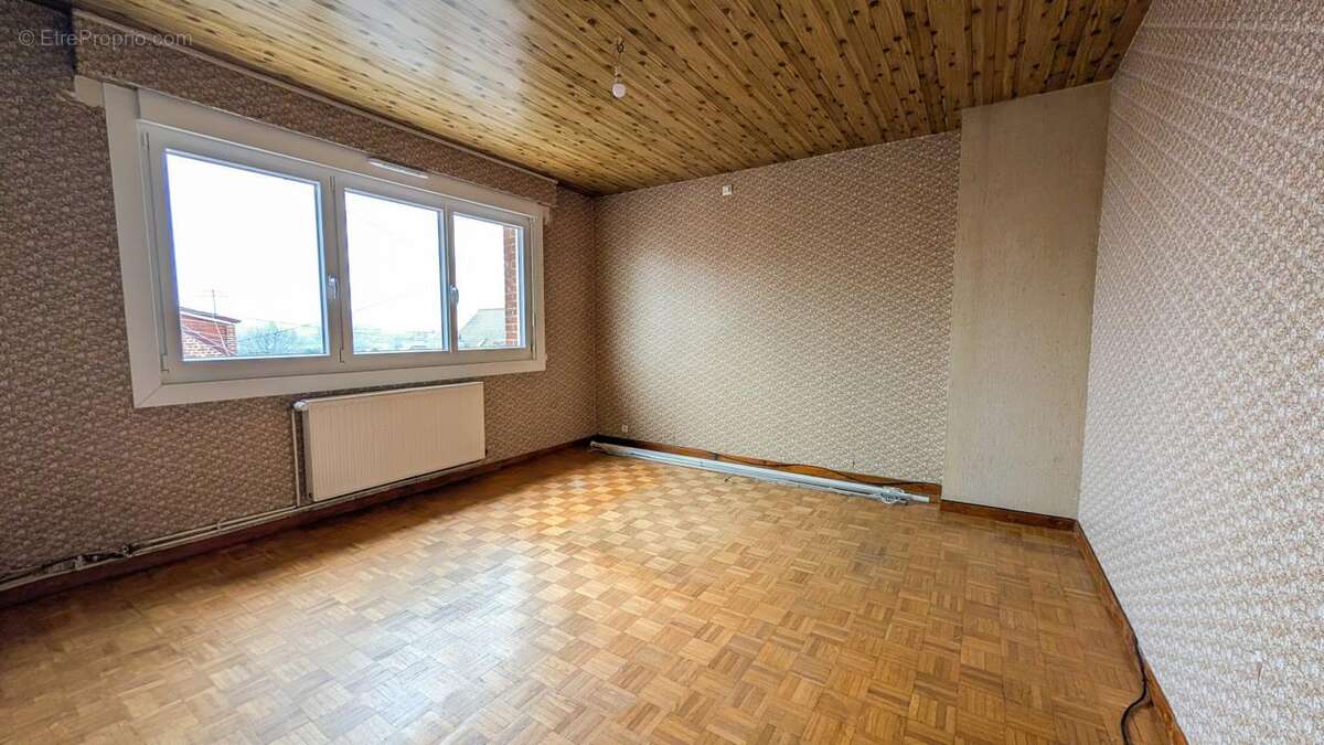 Maison à AVESNES-LE-SEC