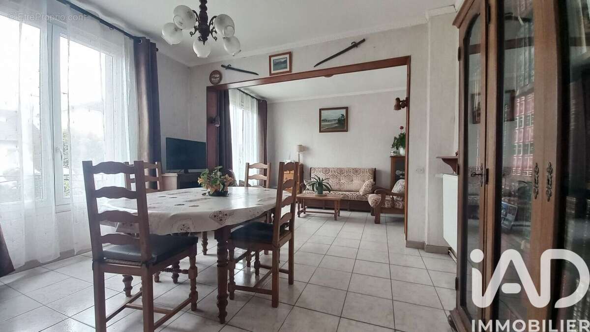 Maison 98 m² à Gagny  - photo 6
