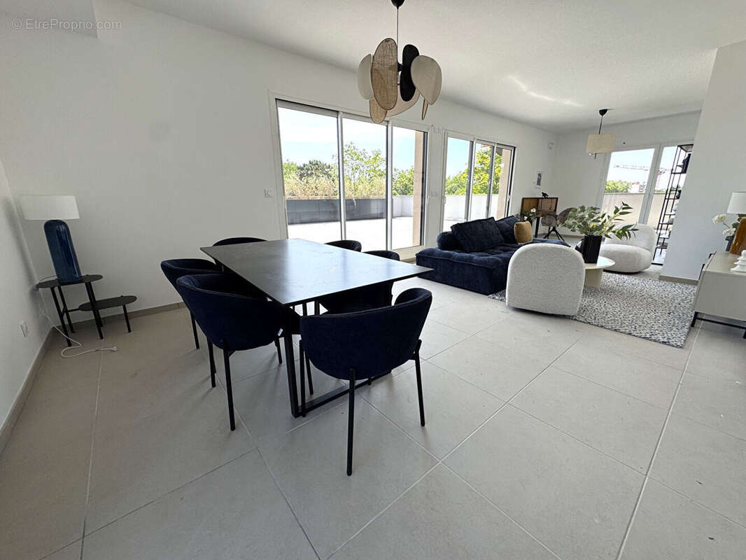 Appartement 5 pièces de 126m² + 150m² de Terrasse + 2 Parkings sous-sol ! Cote Pavée - photo 6