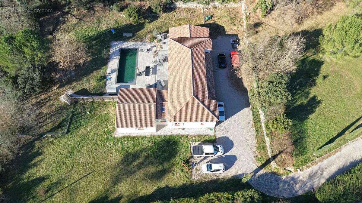Photo 3 - Maison à TOURVES