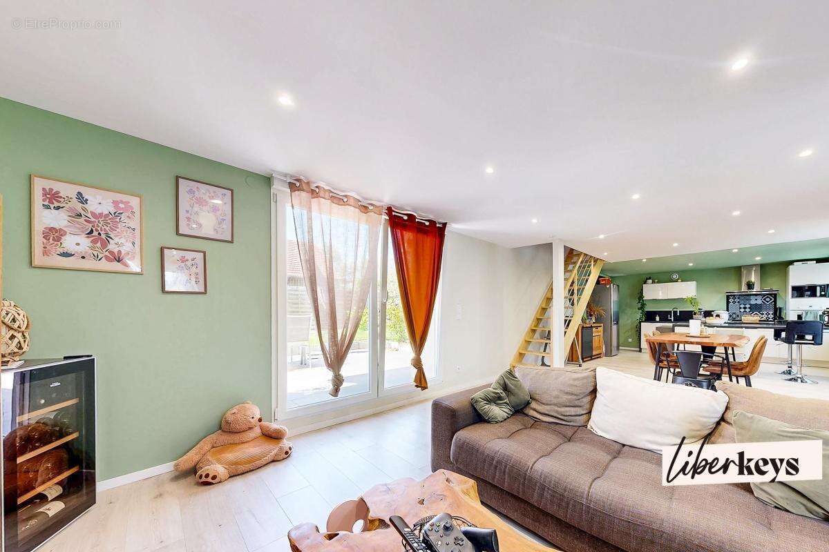 Agréable Maison T4 de 108 m² Bourogne 90140 - photo 11