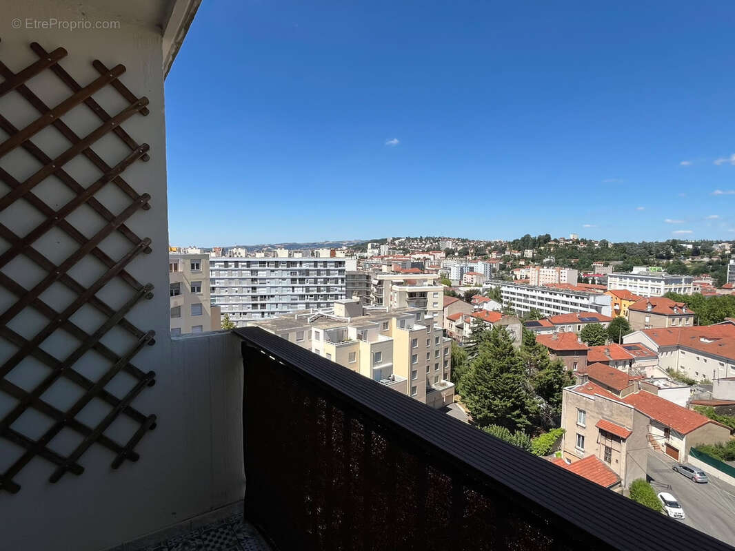 T4 lumineux avec balcon, cave et parking privé   10ème étage - photo 10