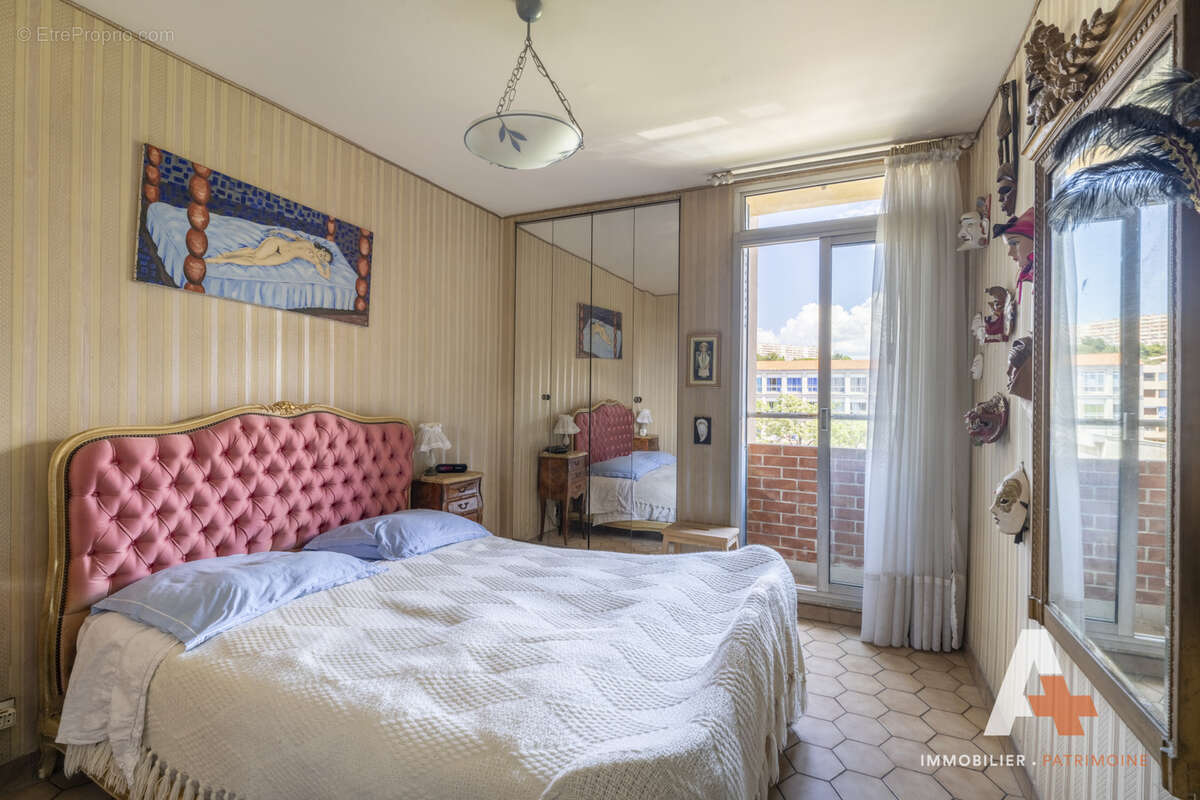 Appartement à MARSEILLE-15E