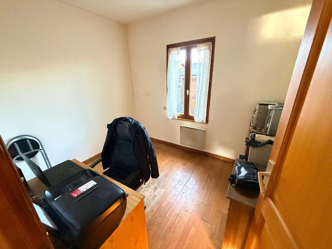 Maison à SAINTE-MARIE-AUX-CHENES