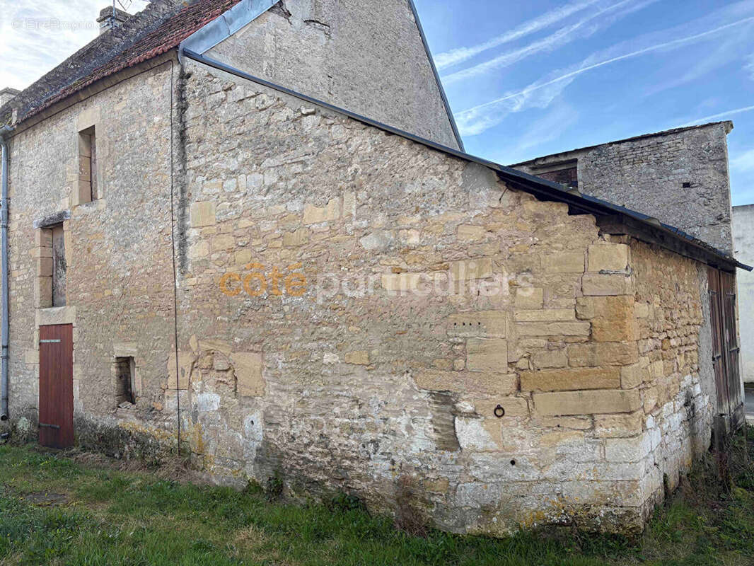 grange à renover - photo 3