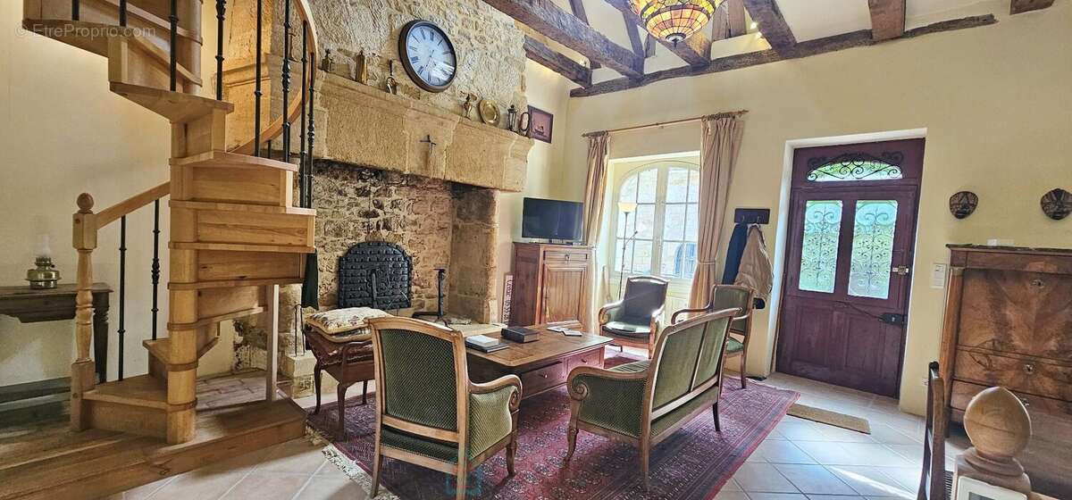 Maison à DOMME
