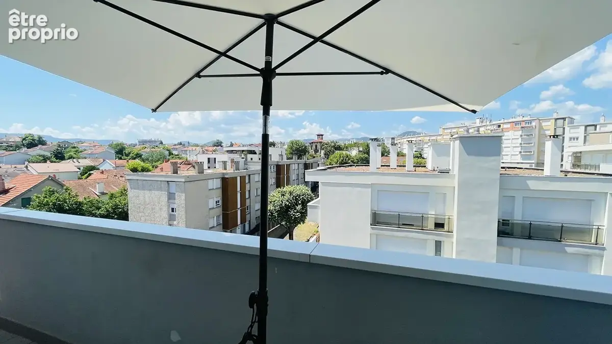 Appartement résidence serena  9 soleils à  clermont-ferrand - lumineux avec balcon, garage et cave - photo 2