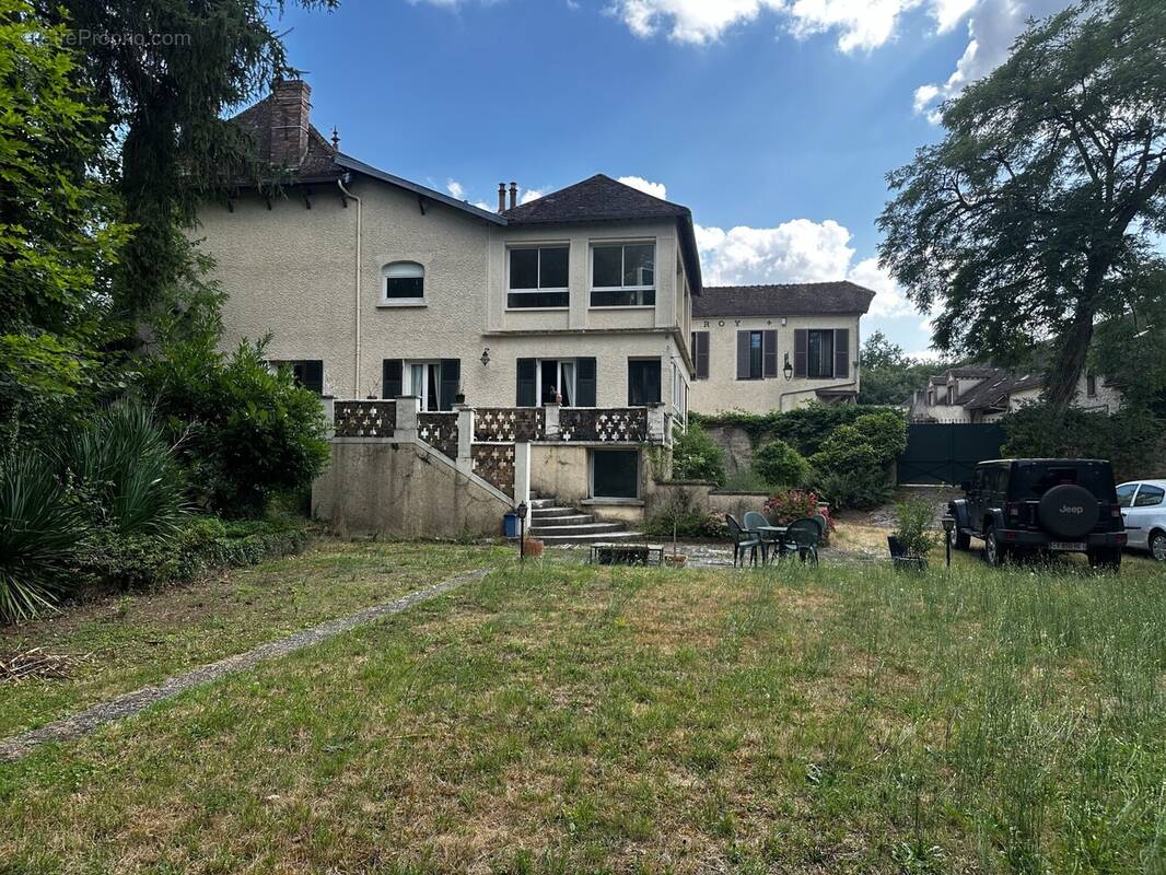 Maison à BOURRON-MARLOTTE