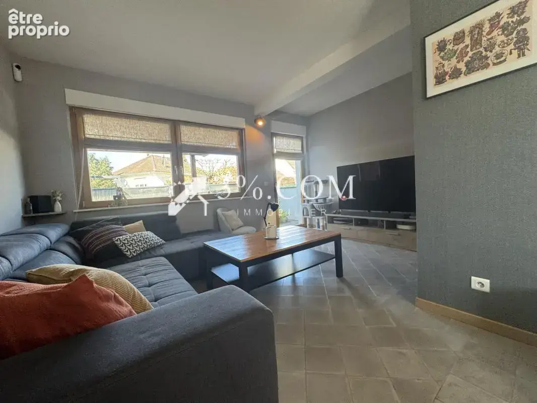 3%COM Jolie maison avec 4 chambres - 3 salles de bain - jard - photo 3