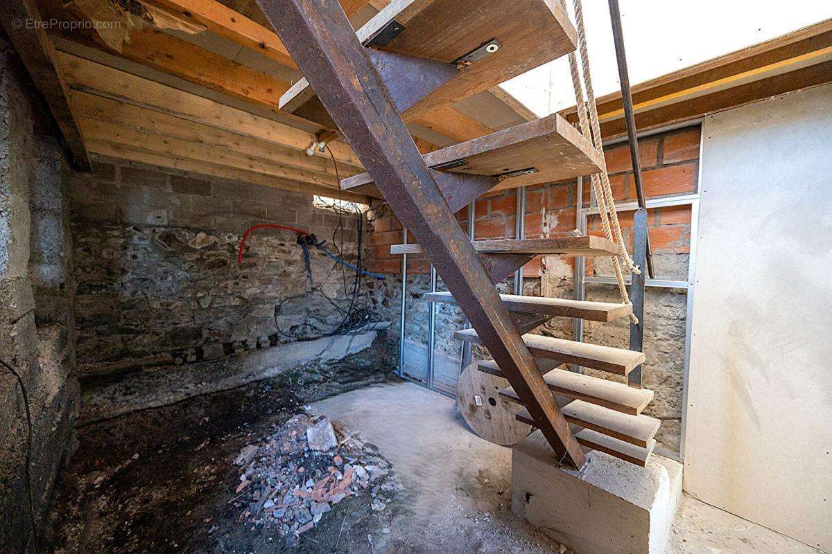 Maison à VIOLAY