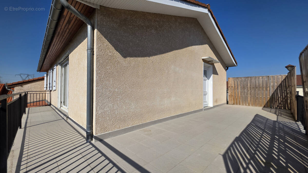 Appartement à DIEMOZ