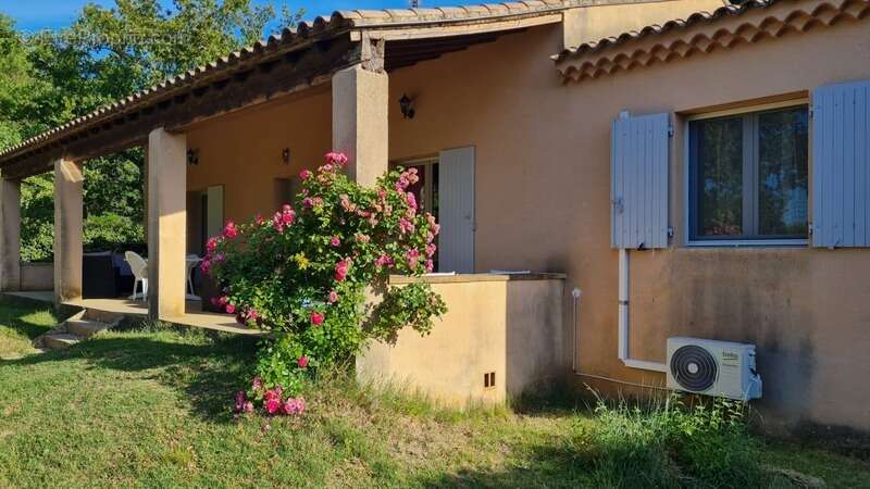 Maison à GRIGNAN