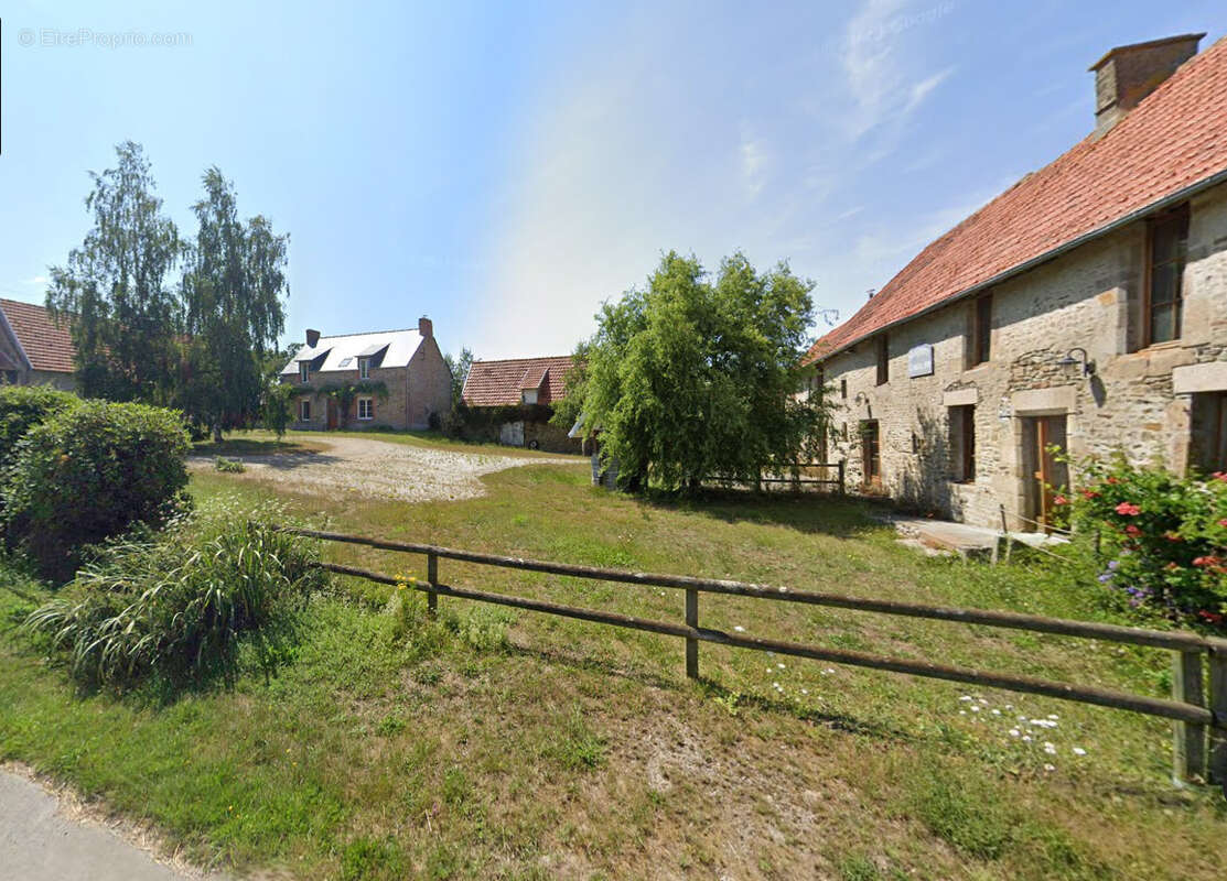 Maison à PRECEY