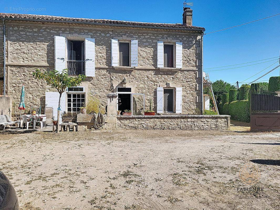 Maison à SAINT-REMY-DE-PROVENCE