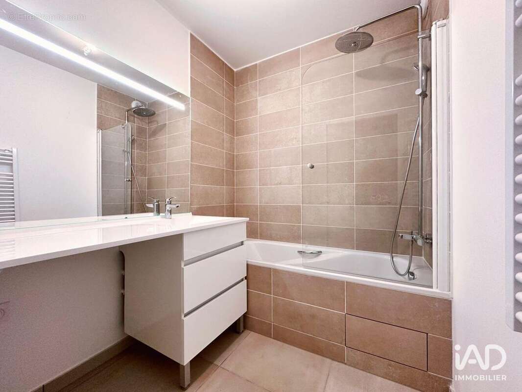 Photo 4 - Appartement à PARIS-12E