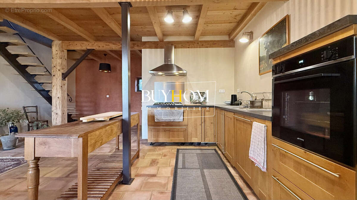 Maison à CAUMONT-SUR-DURANCE