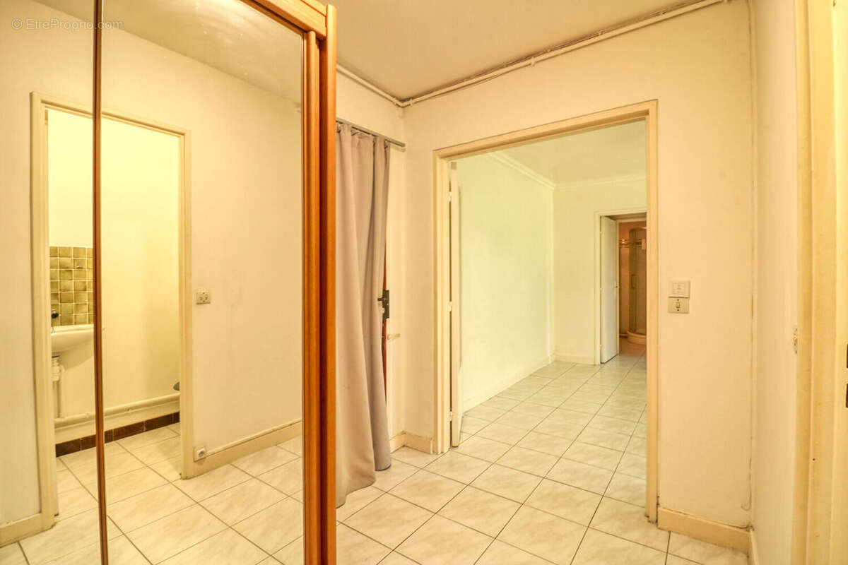 Charmant 2 pièces au calme 45 m² avec parking et cave à 600 m du RER B - photo 8