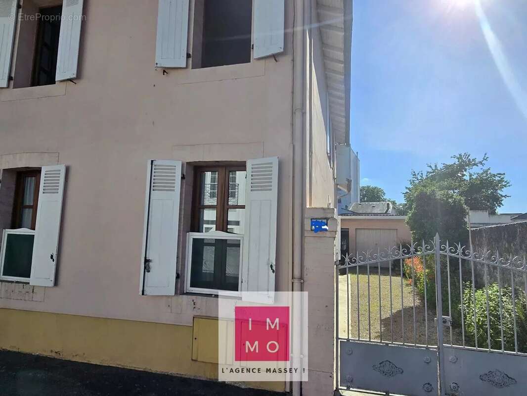 Maison à TARBES
