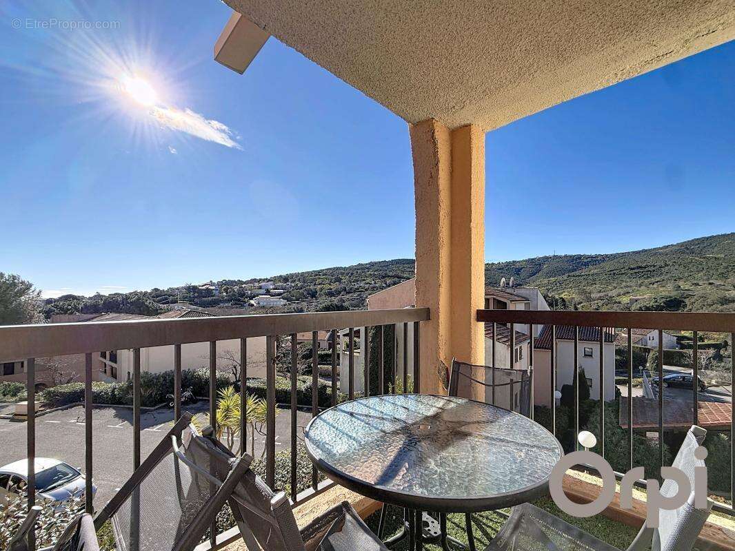 Appartement à ROQUEBRUNE-SUR-ARGENS