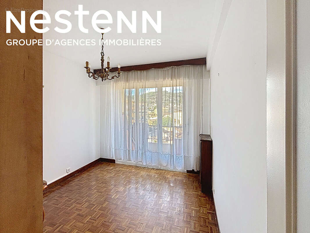 Appartement à VALLAURIS