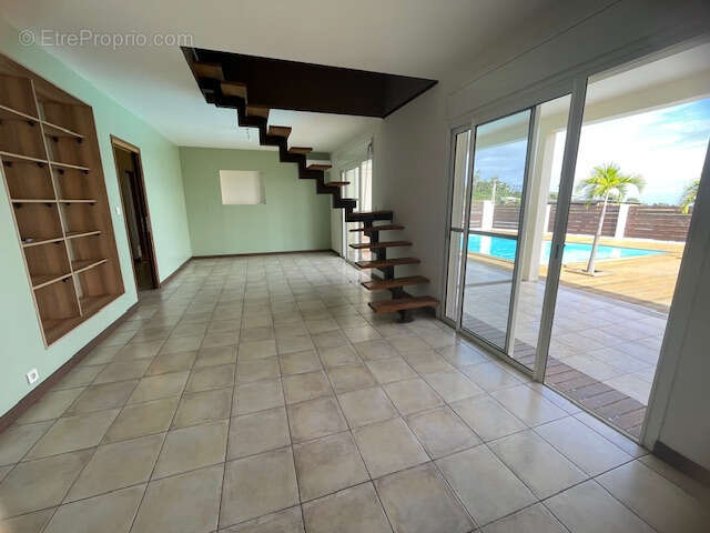 Maison à SAINT-DENIS