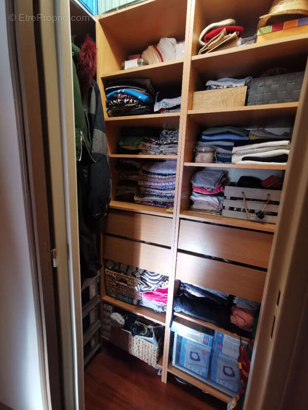 Appartement à PARIS-19E