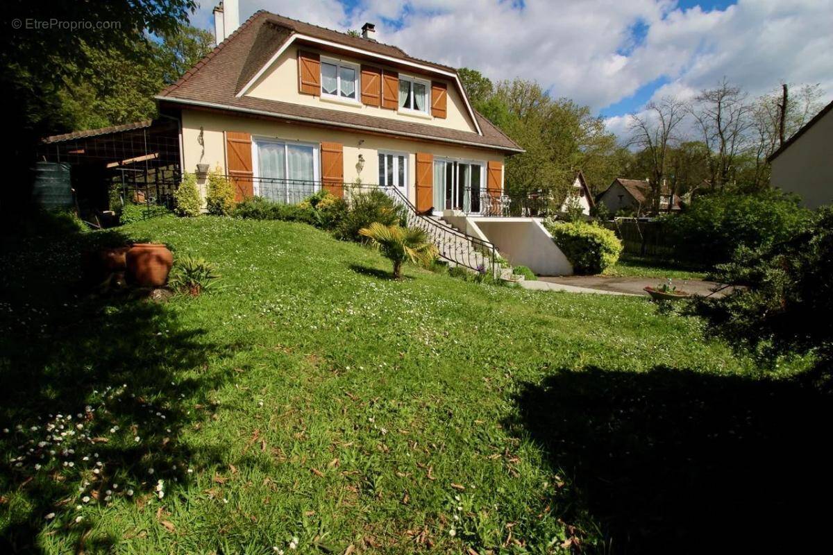 Maison à JOUARS-PONTCHARTRAIN