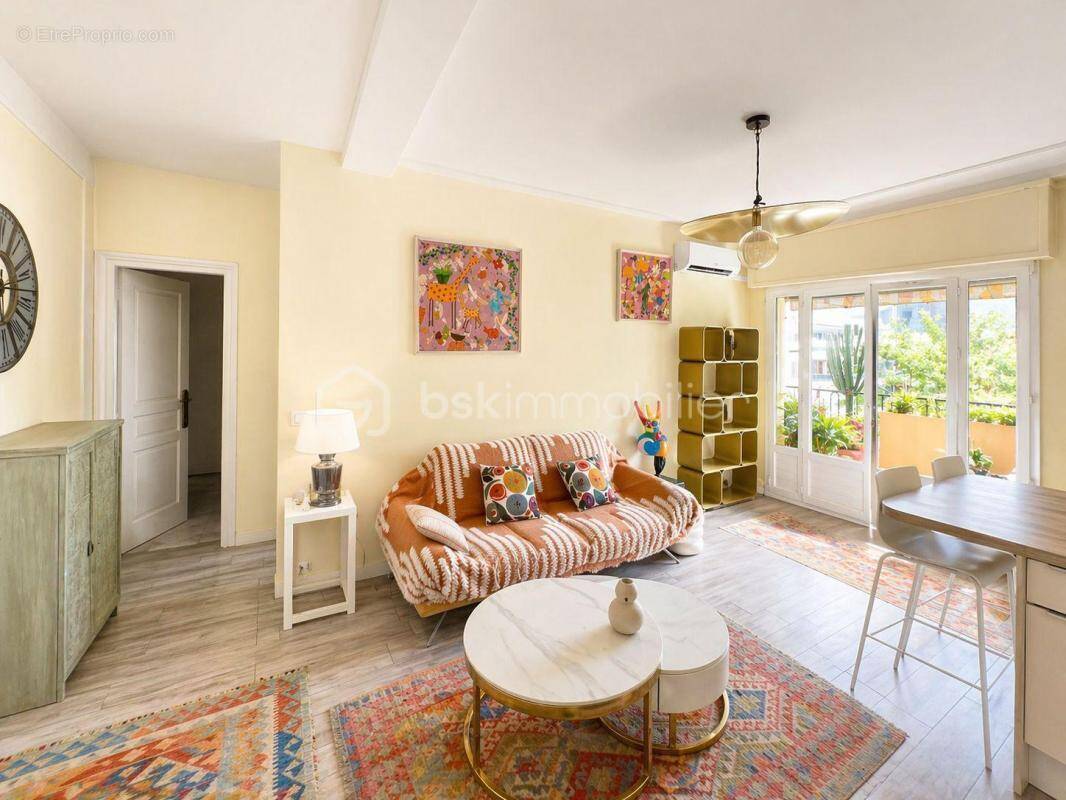 Appartement à CANNES