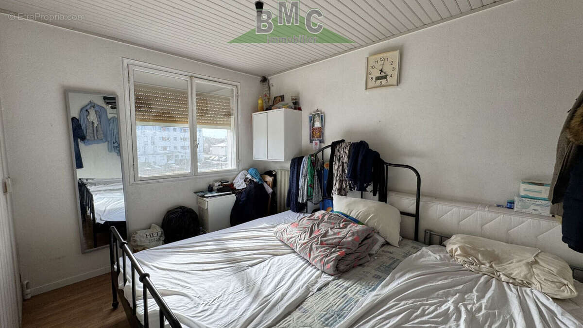 Appartement à LE PLESSIS-BOUCHARD