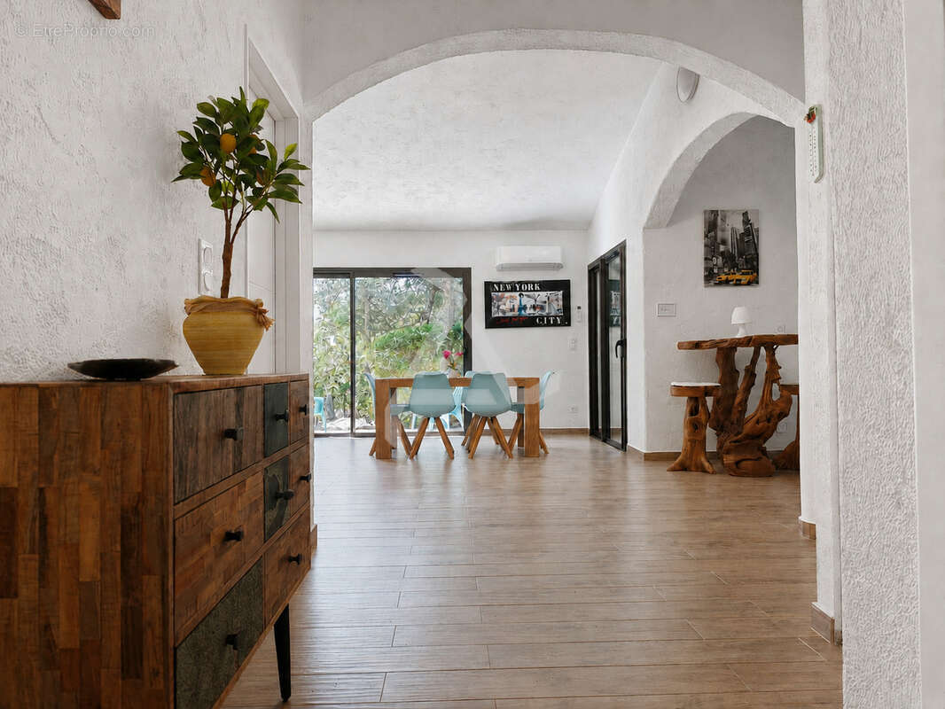 Maison à LECCI