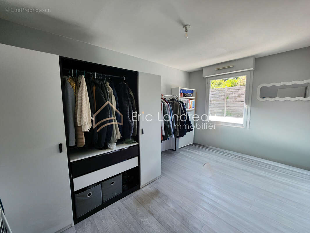 Maison 75 m2 avec vue imprenable sur la nature- ST FOY - photo 4
