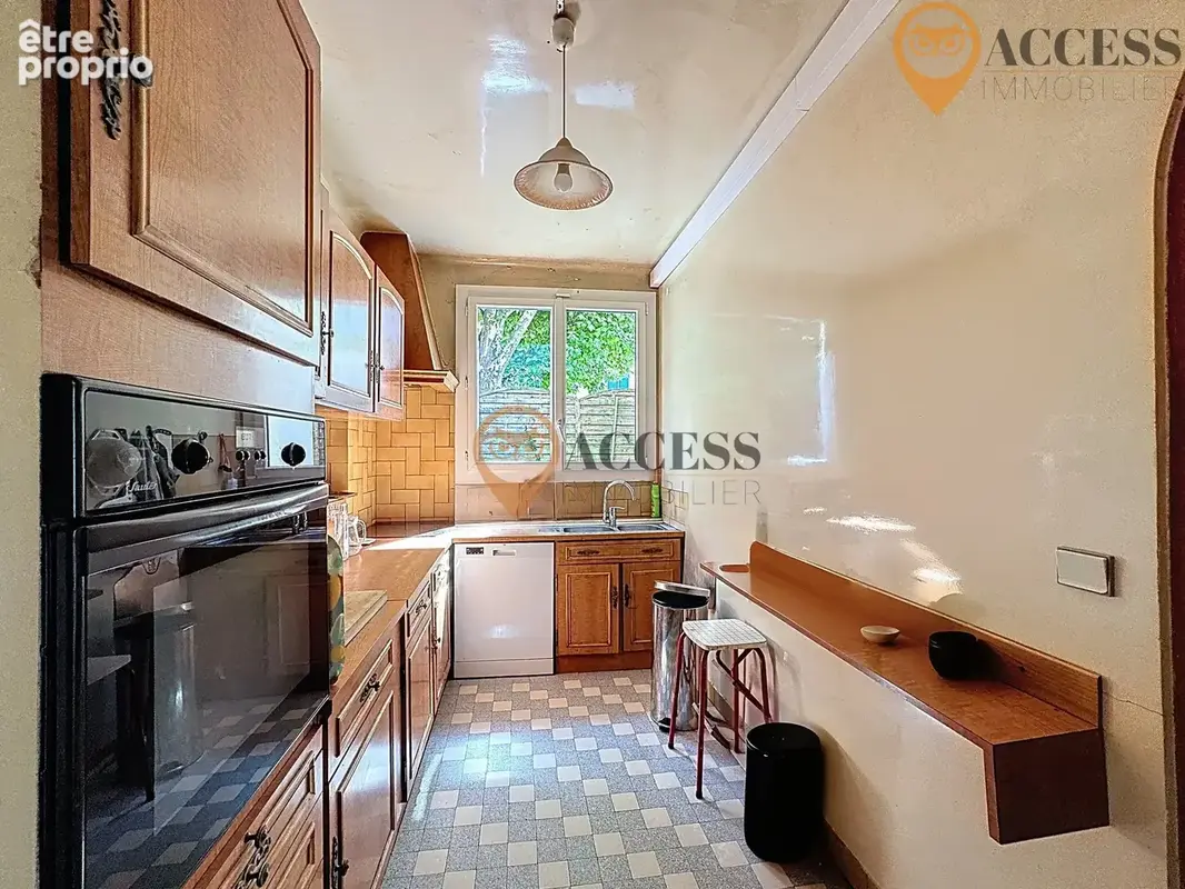 SOISY-SOUS-MONTMORENCY - Maison familiale, volumineuse et atypique ! - photo 4