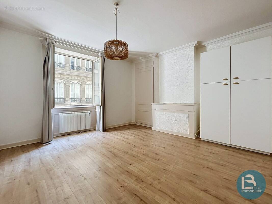 Appartement à LYON-3E