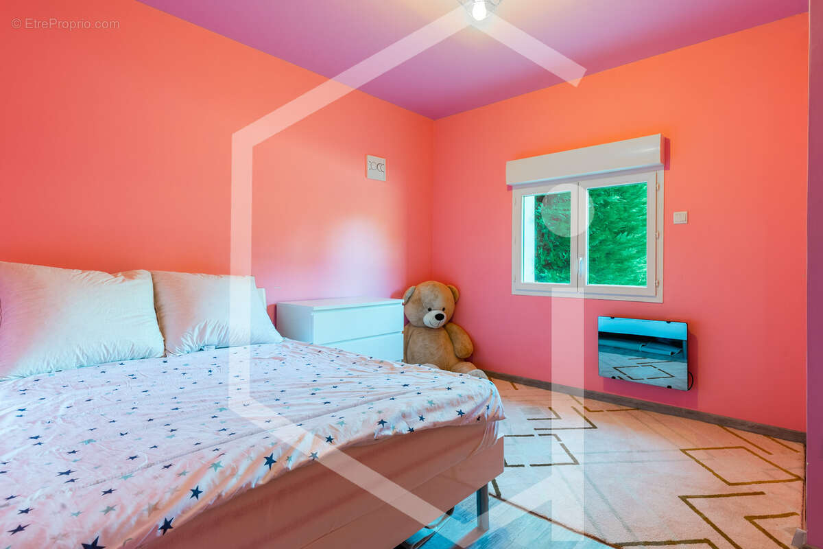 Maison à COSNE-COURS-SUR-LOIRE