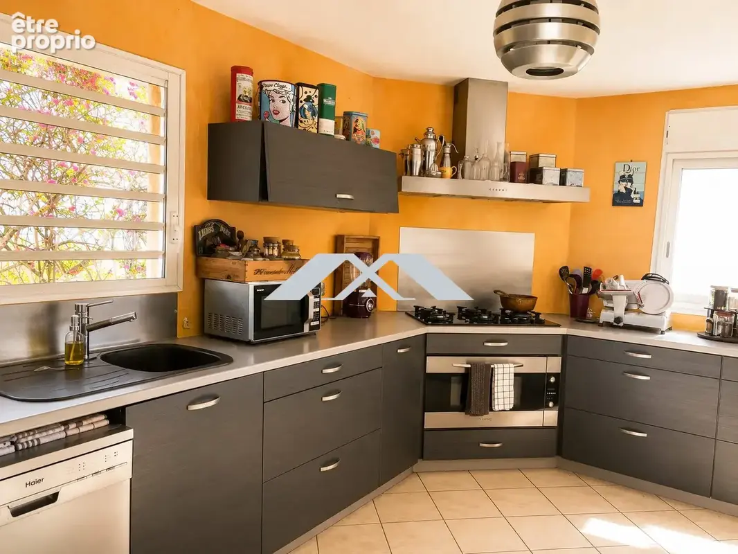 Maison 5 pièces 153 m² à vendre à Saint-Paul (97434) - photo 5