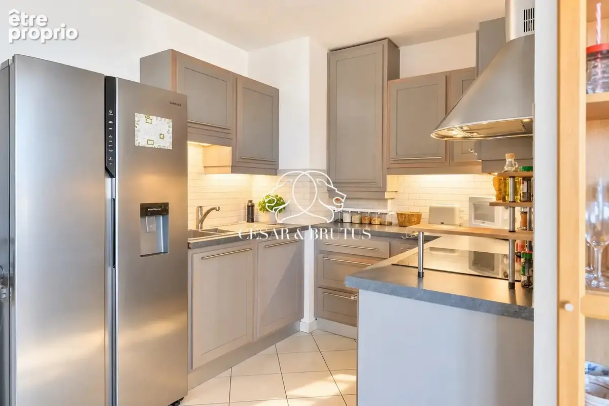 Appartement 3 pièces 67 m² à vendre à Villeurbanne (69100) - photo 4