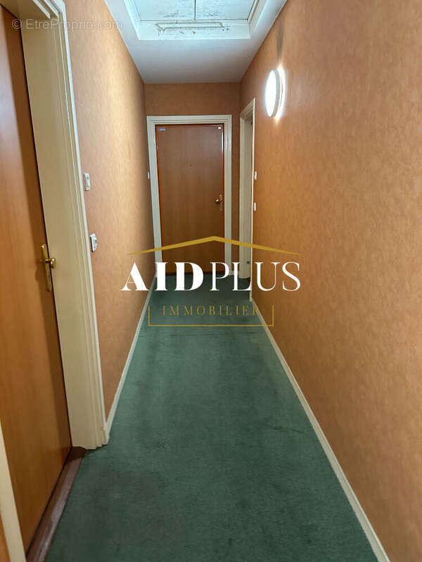 Appartement à LE PLESSIS-BOUCHARD