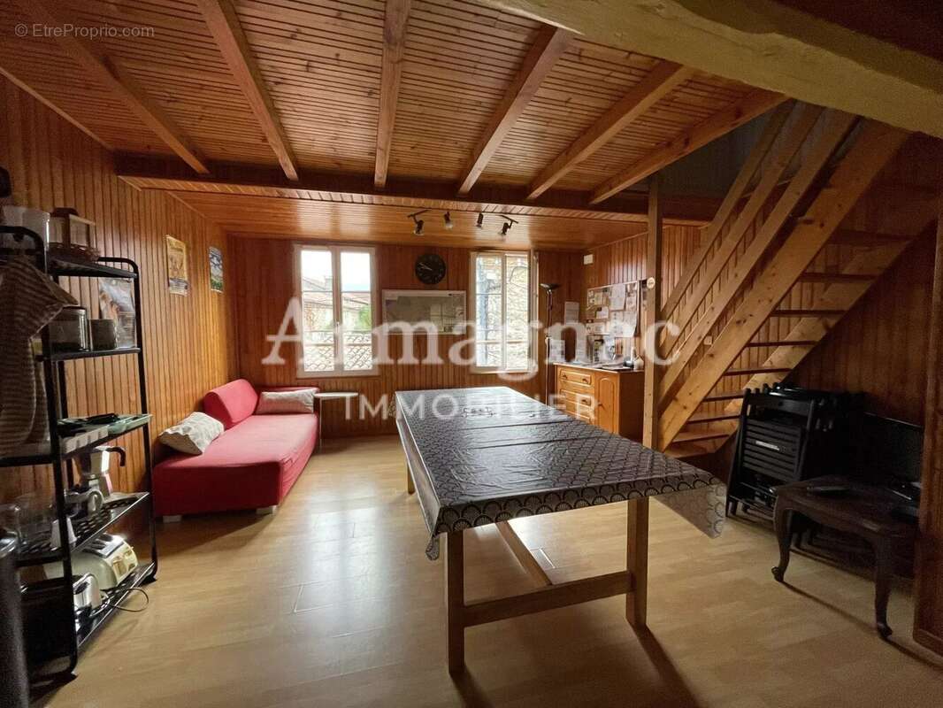 Appartement à EAUZE